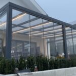 Prémium pergola üvegfallal